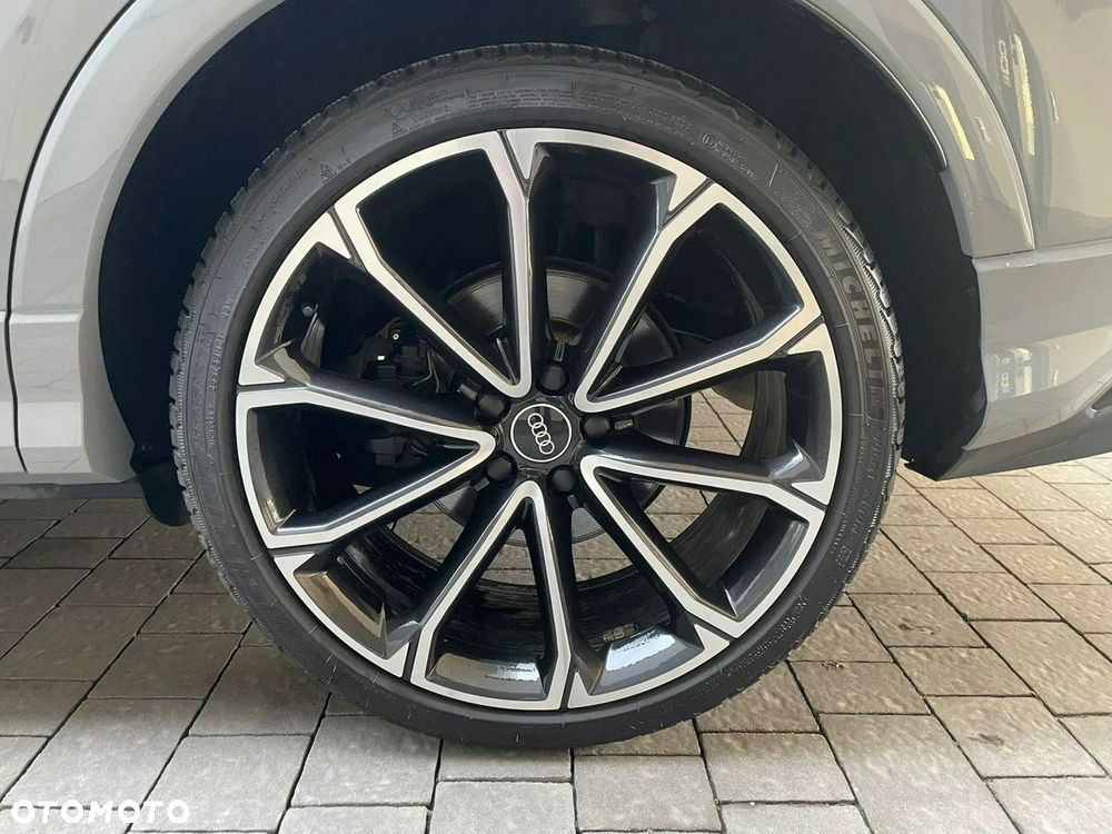 Audi RS Q3 - 18