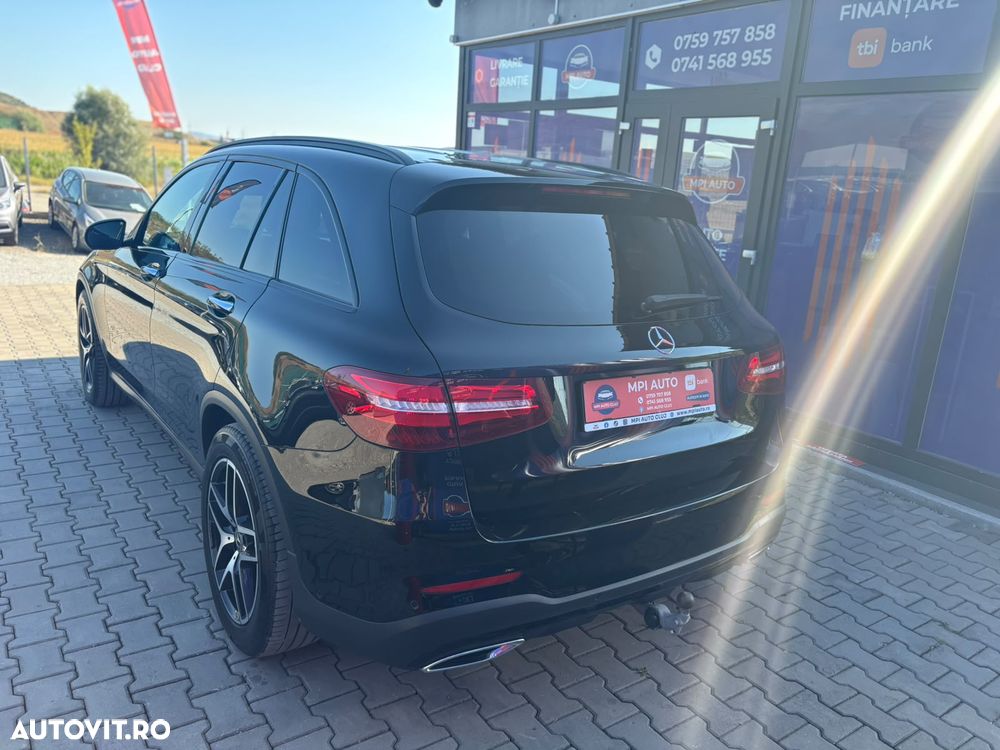 Mercedes-Benz GLC 220 d 4MATIC 9G-TRONIC AMG Line - 4
