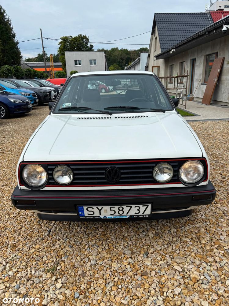 Volkswagen Golf 1.3 - 23