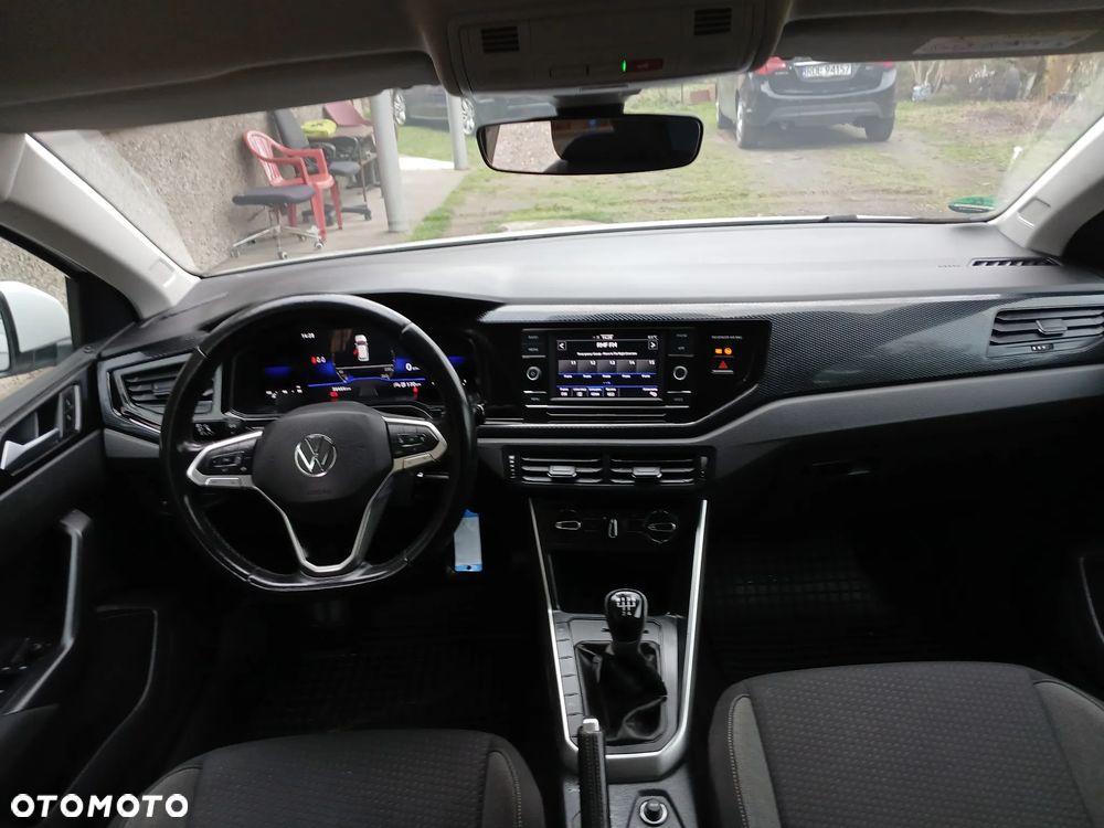 Volkswagen Polo 1.0 TSI Special Edition - 15
