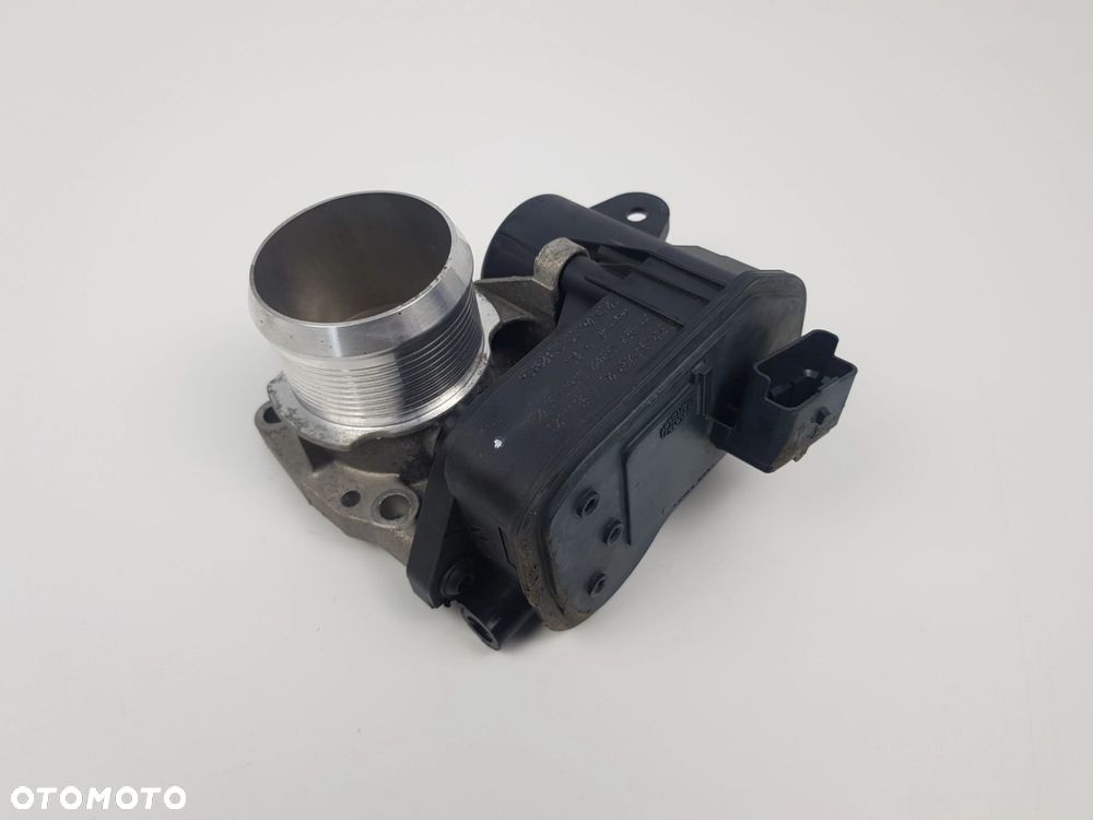 Przepustnica Citroen C3 C4 Cactus 1.2 Turbo 9801942080 - 2