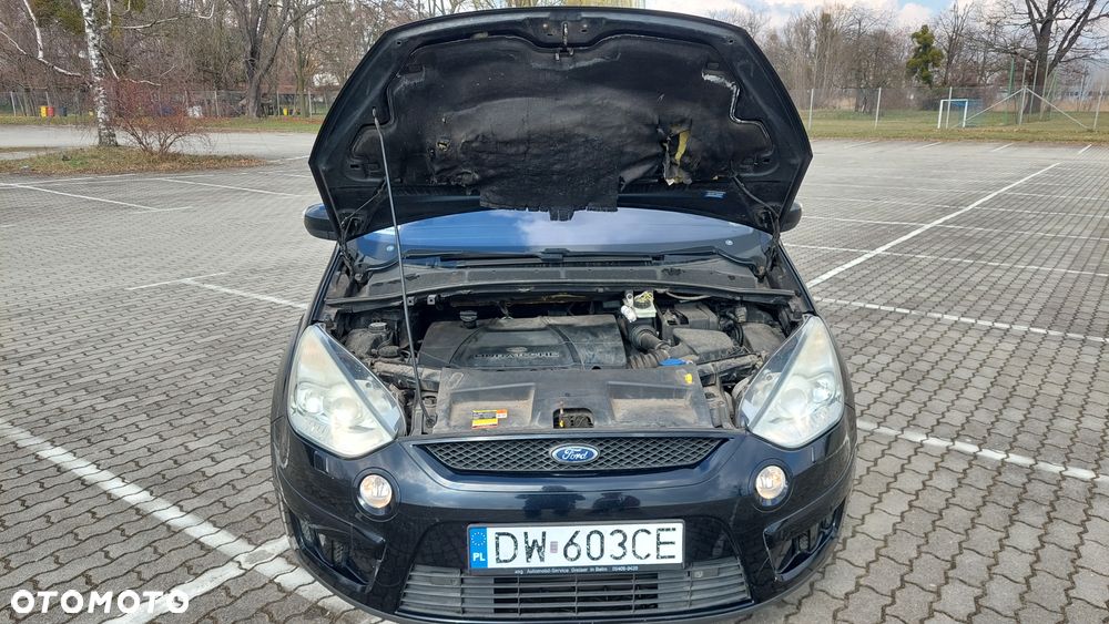 Ford S-Max 2.0 Titanium - 30