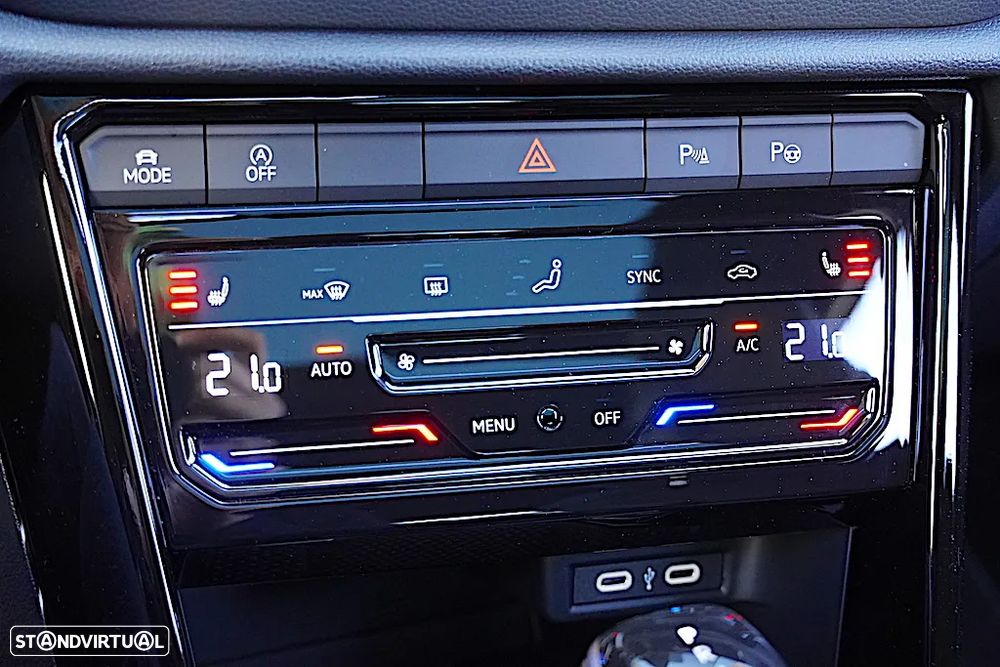 VW T-Roc 1.5 TSI R-Line DSG - 37