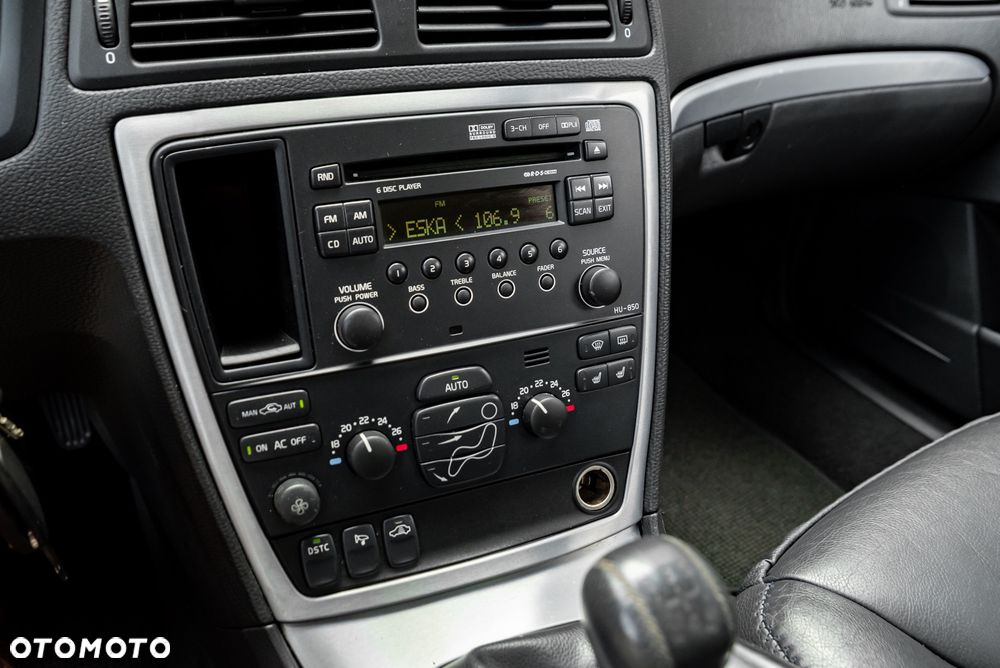 Volvo XC 70 AWD - 30