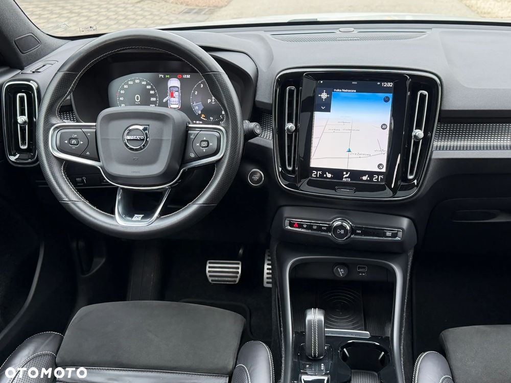 Volvo XC 40 T5 AWD Geartronic R-Design - 8