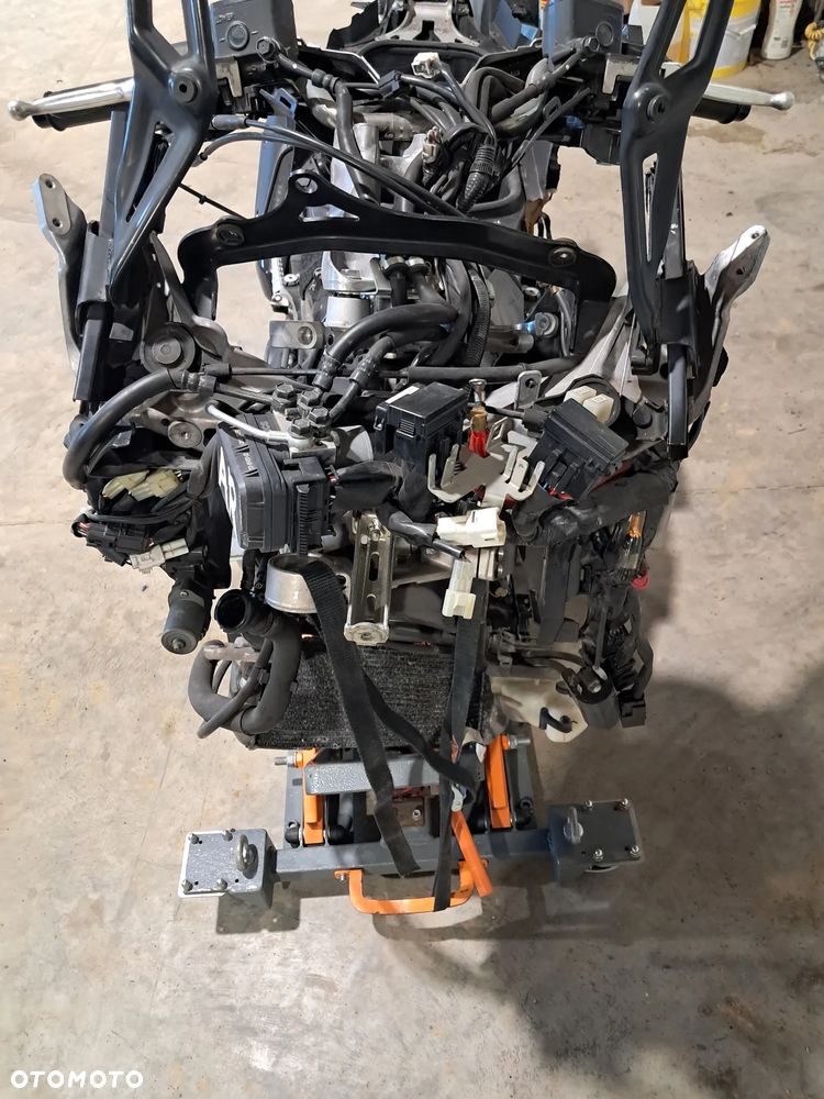 Yamaha Tmax - 6