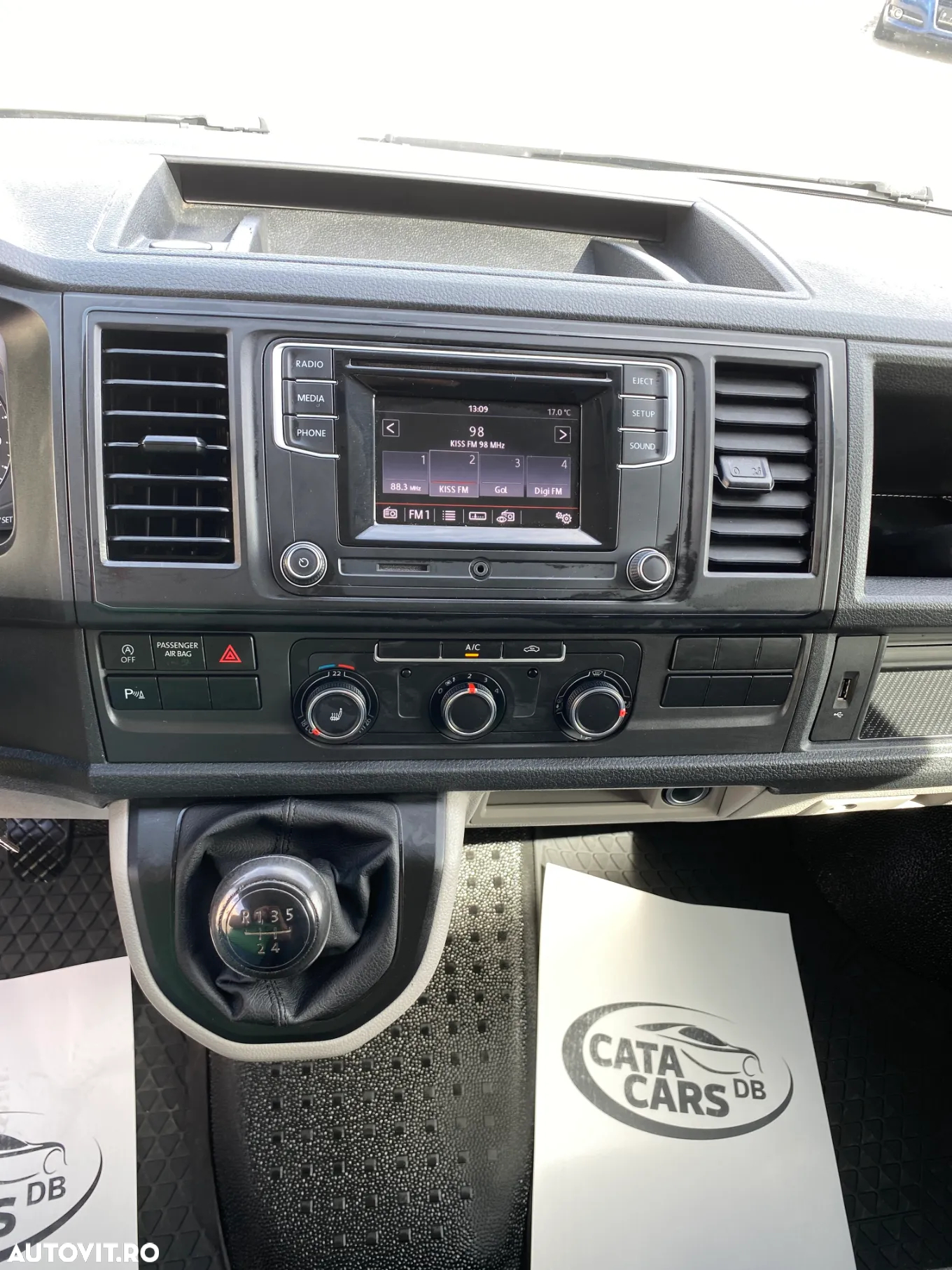 Volkswagen Transporter 2.0TDI 2CULISANTE - 31