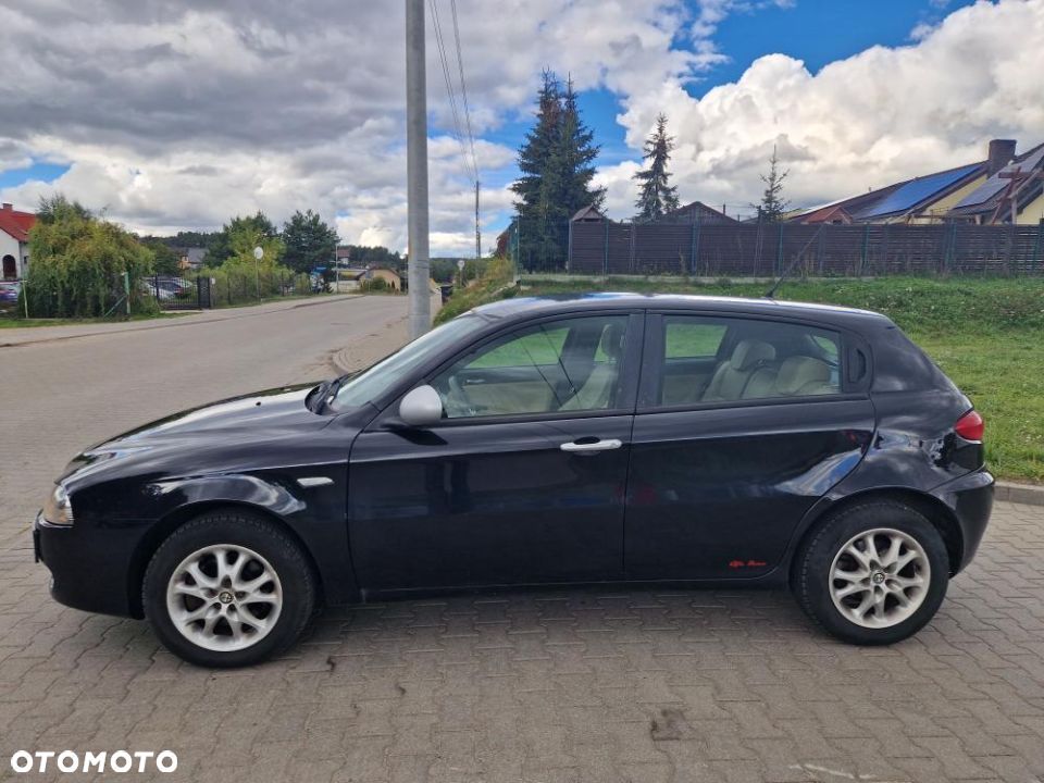 Alfa Romeo 147 1.6 T.S Impression - 2