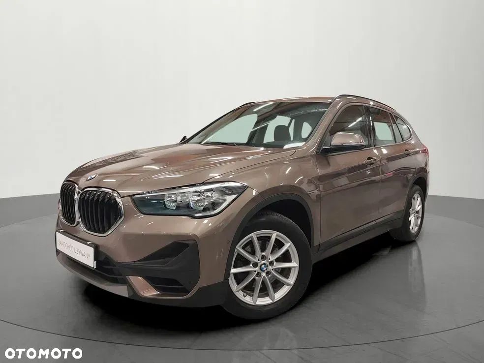 BMW X1 sDrive18i - 1