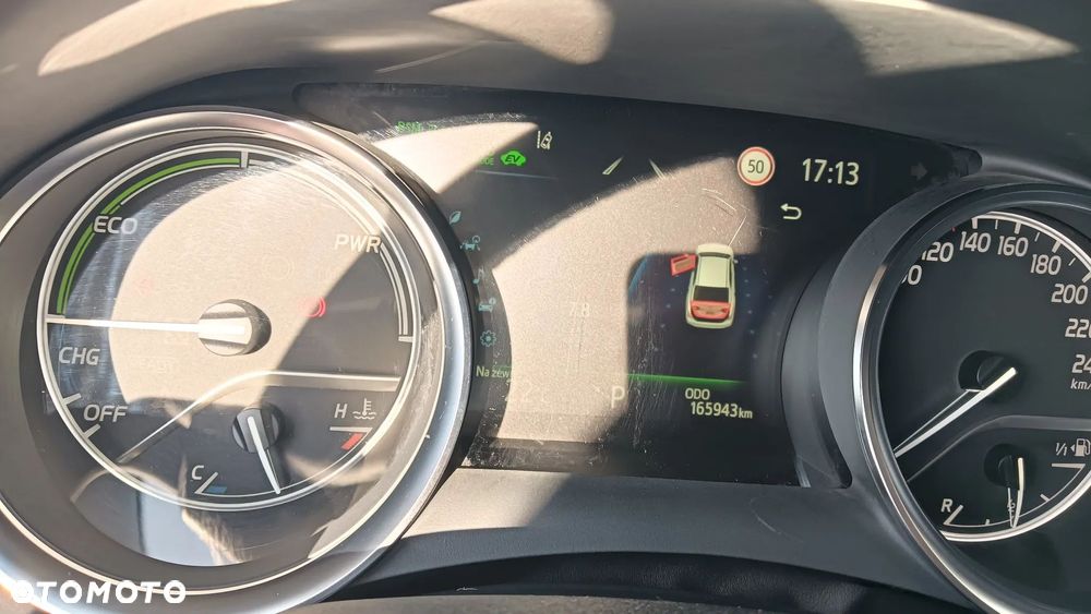 Toyota Camry Executive - 11