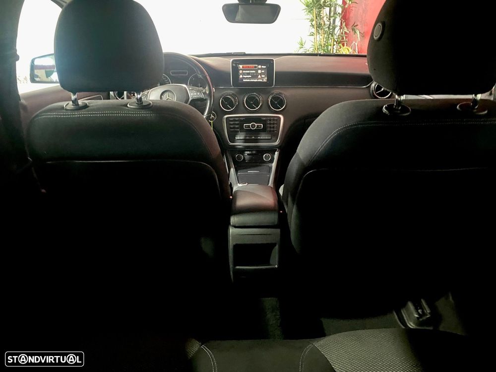 Mercedes-Benz A 180 - 36