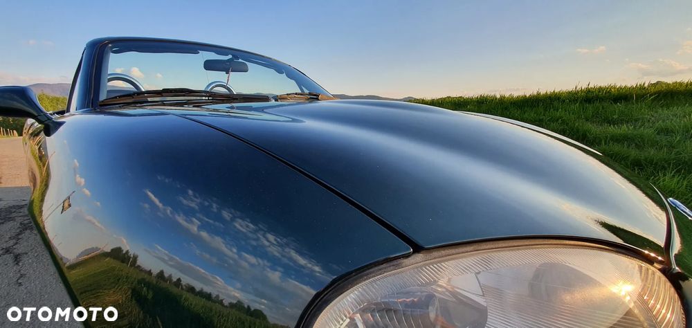 Mazda MX-5 1.6i 16V - 9