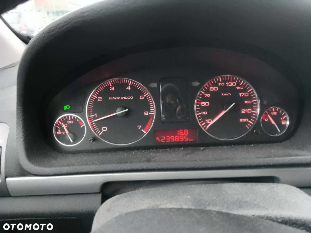 Peugeot 407 - 2