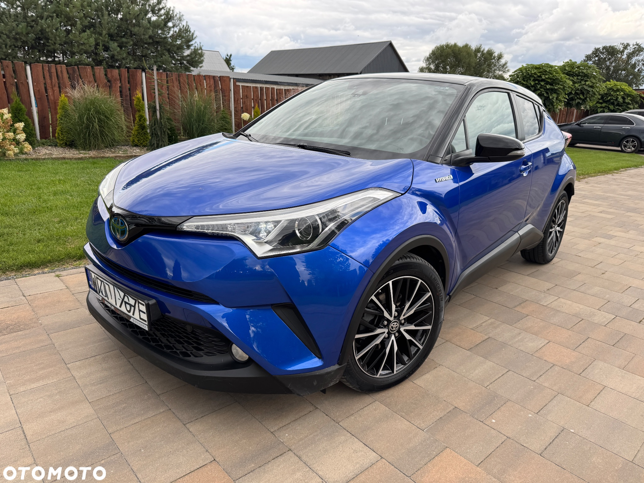 Toyota C-HR 1.8 Hybrid Selection - 2