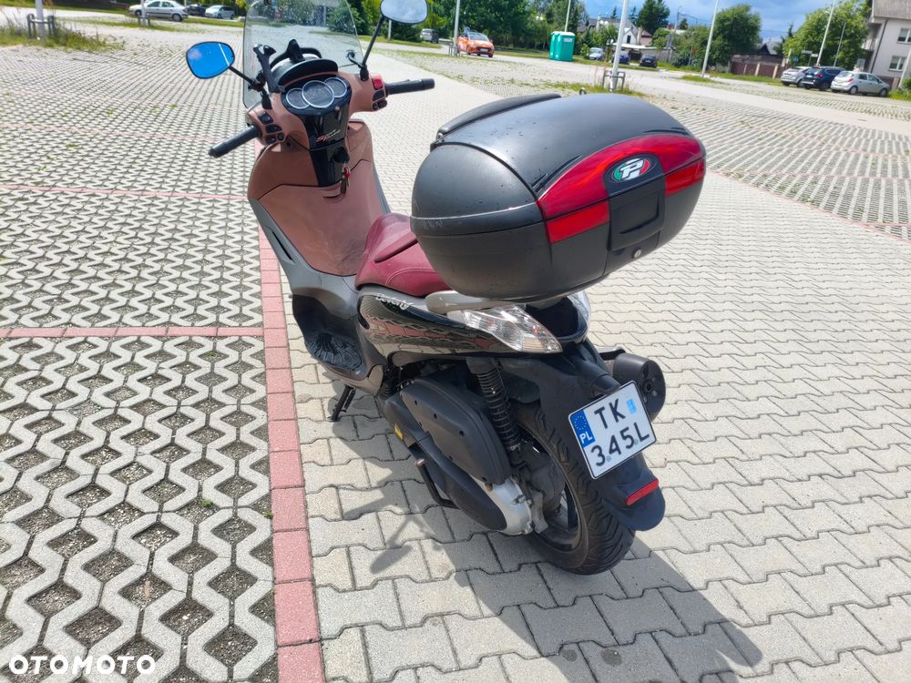 Piaggio Beverly - 20