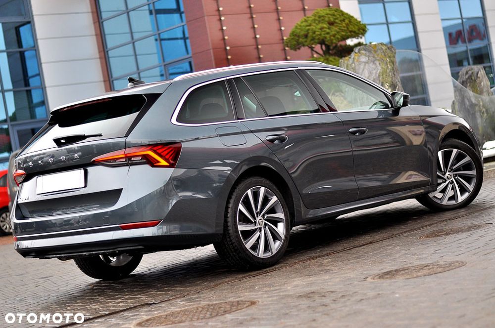 Skoda Octavia 2.0 TDI Style DSG - 12