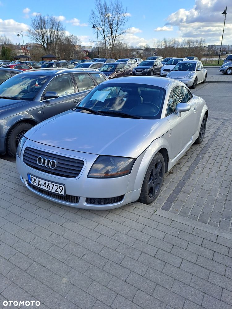 Audi TT S Coupé - 1