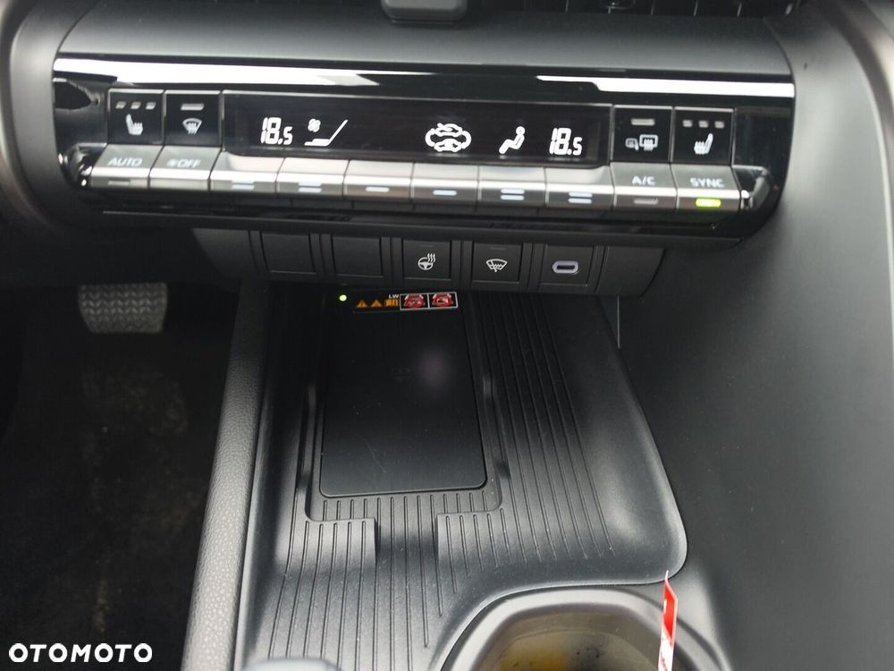Toyota C-HR - 22