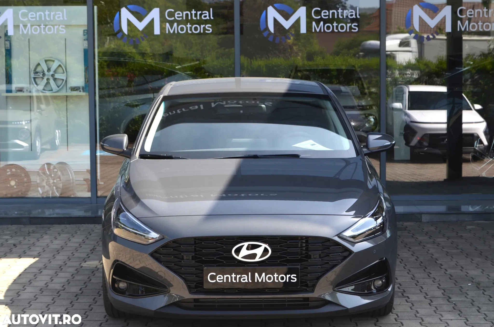 Hyundai i30 Fastback 1.5 T-GDI 140CP 7DCT MHEV Highway - 2