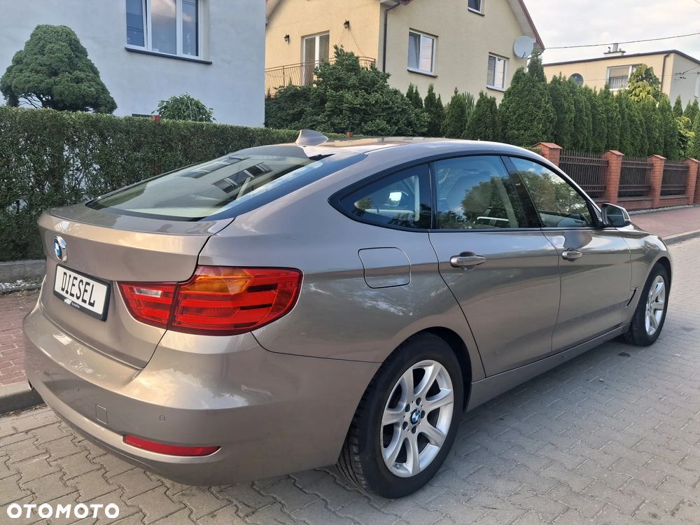 BMW 3GT 318d Luxury Line - 9
