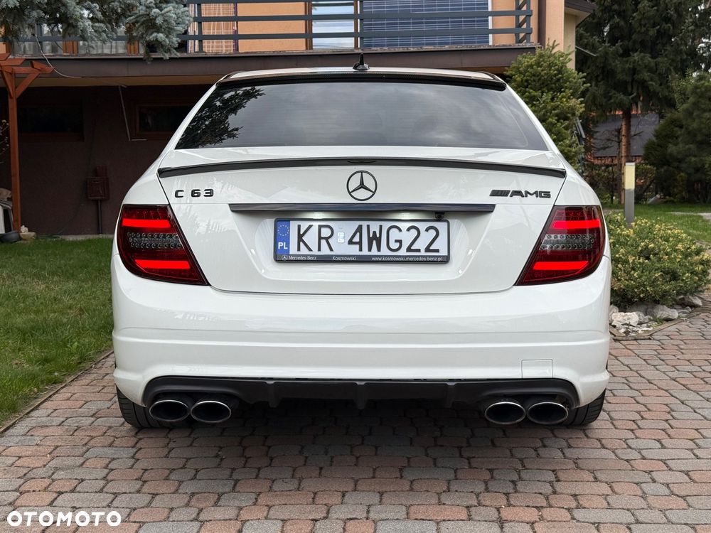Mercedes-Benz Klasa C 63 AMG 7G-TRONIC - 4
