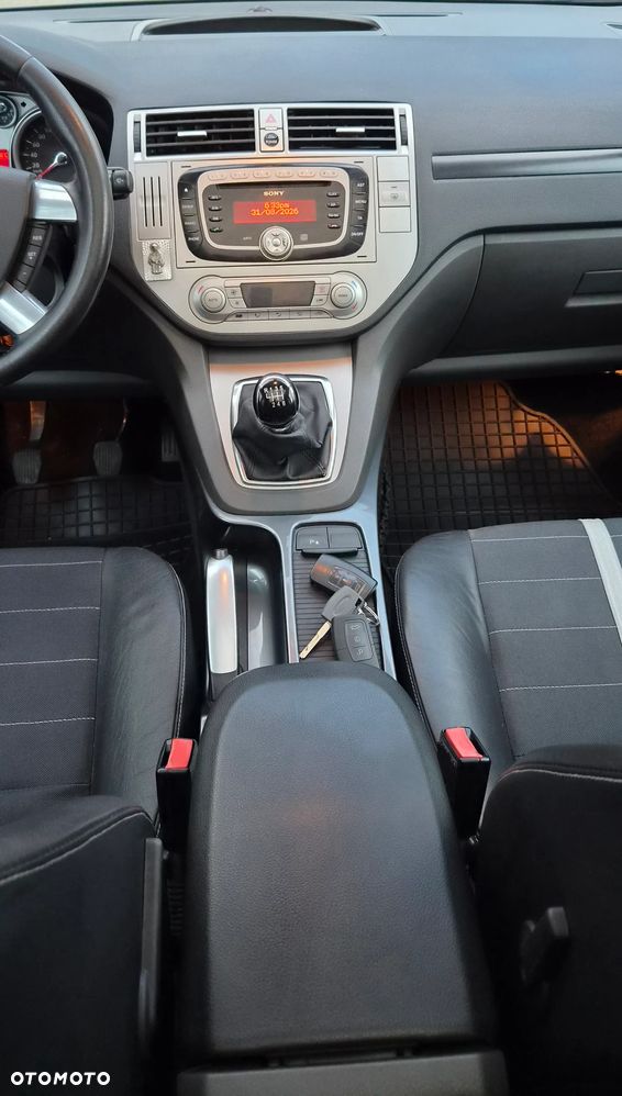 Ford Kuga 2.0 TDCi Titanium - 30