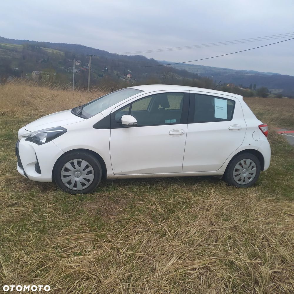 Toyota Yaris 1.0 Active EU6 - 3
