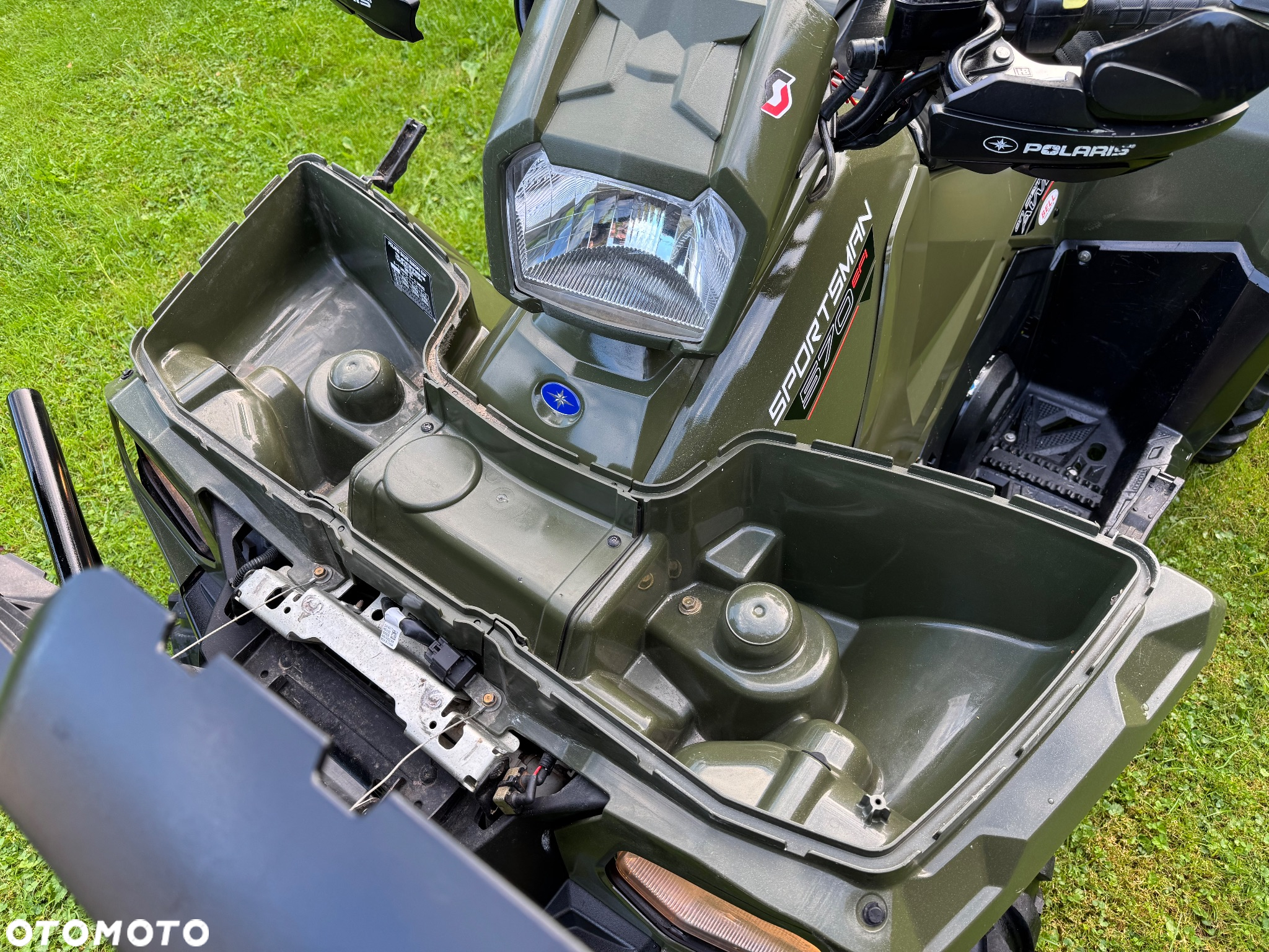 Polaris Sportsman - 18