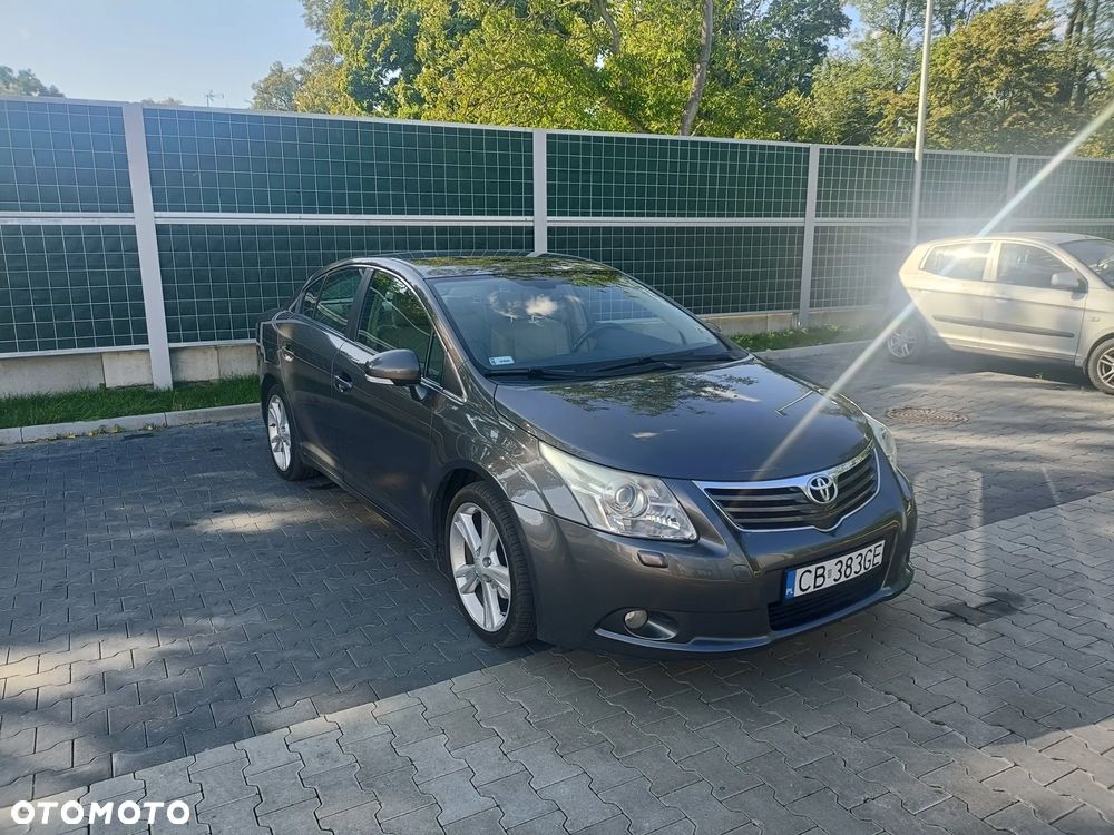 Toyota Avensis 2.0 D-4D Premium - 3