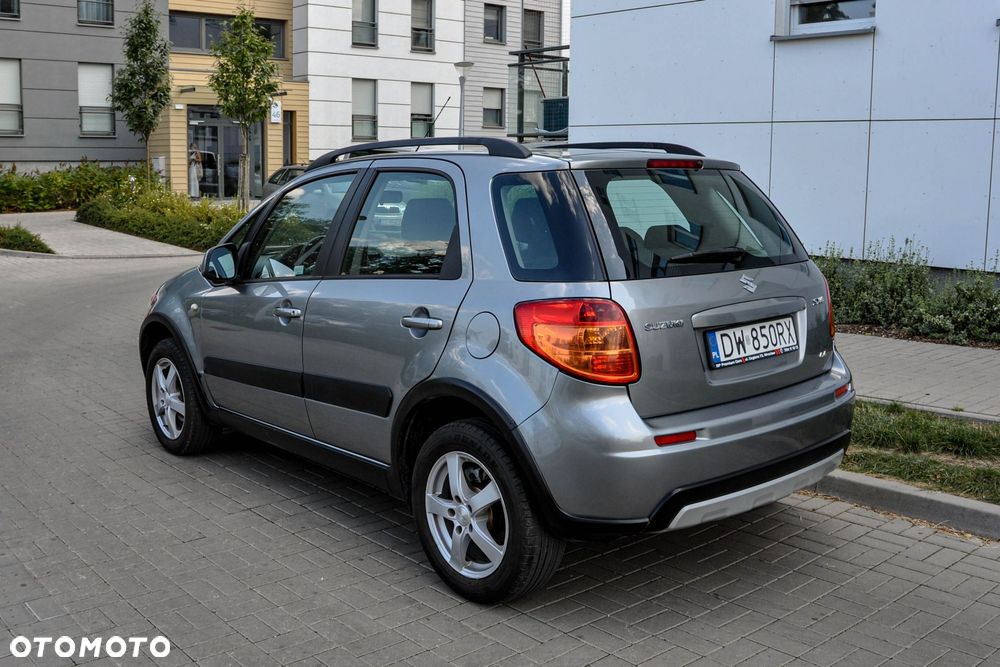 Suzuki SX4 - 3