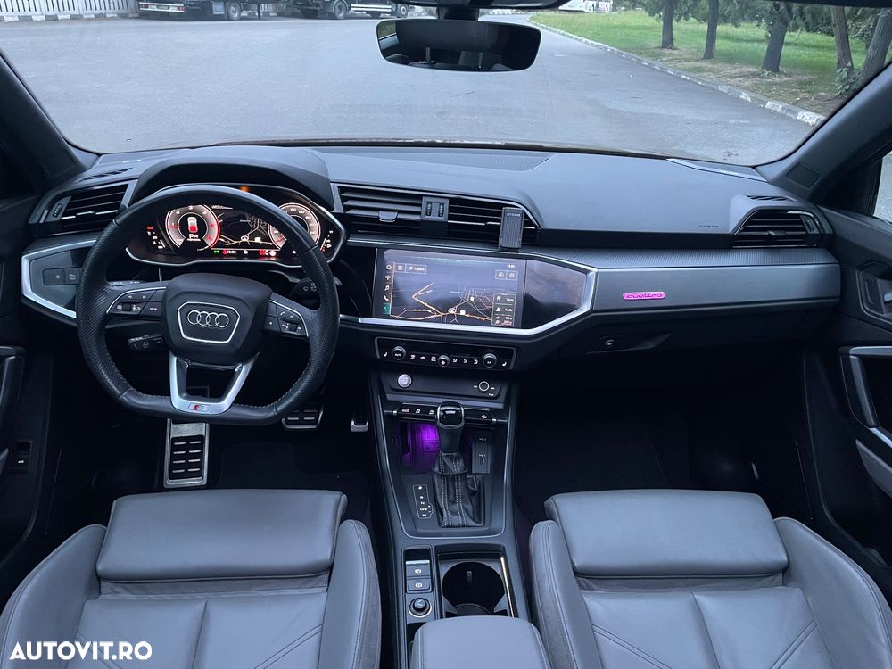 Audi Q3 - 24