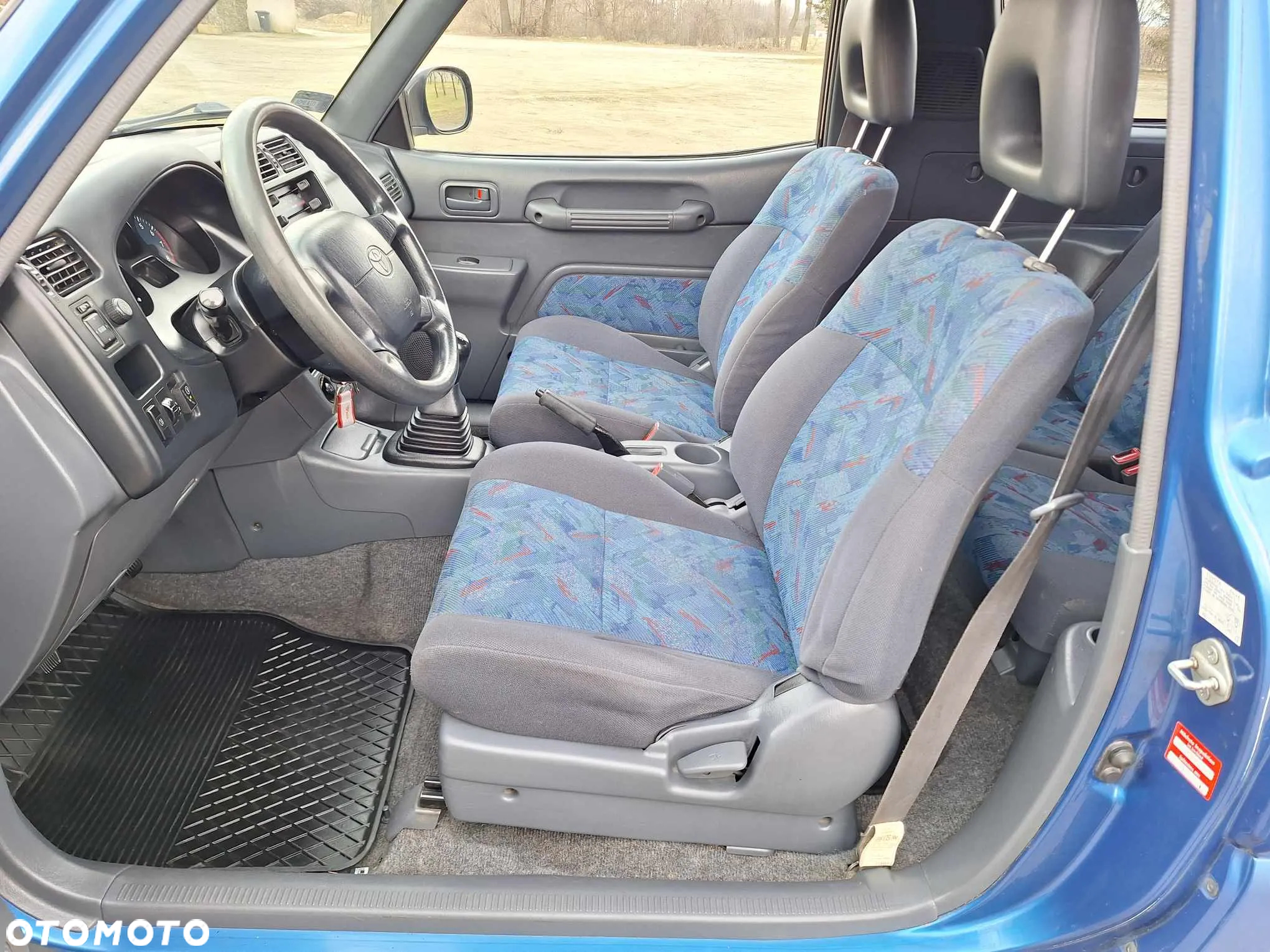 Toyota RAV4 2.0 Special - 10