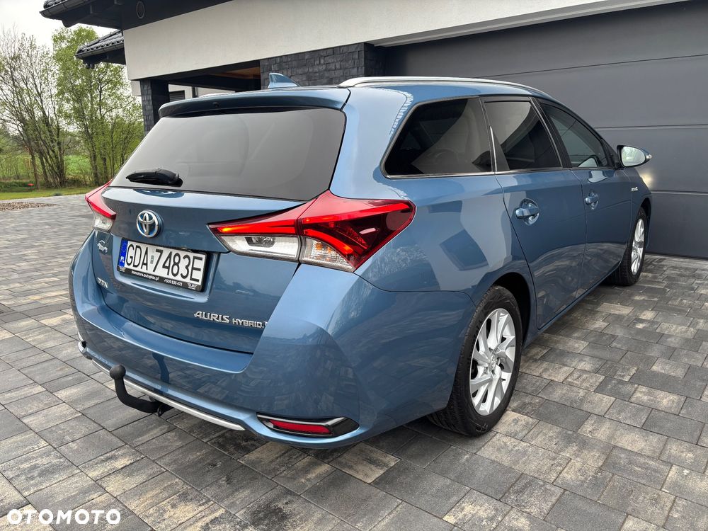 Toyota Auris - 5