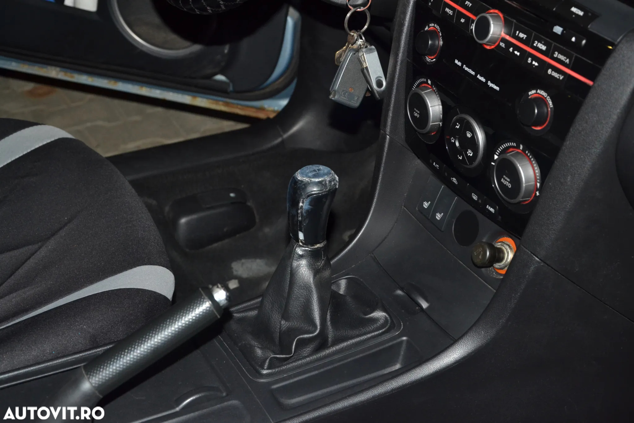 Mazda 3 - 5