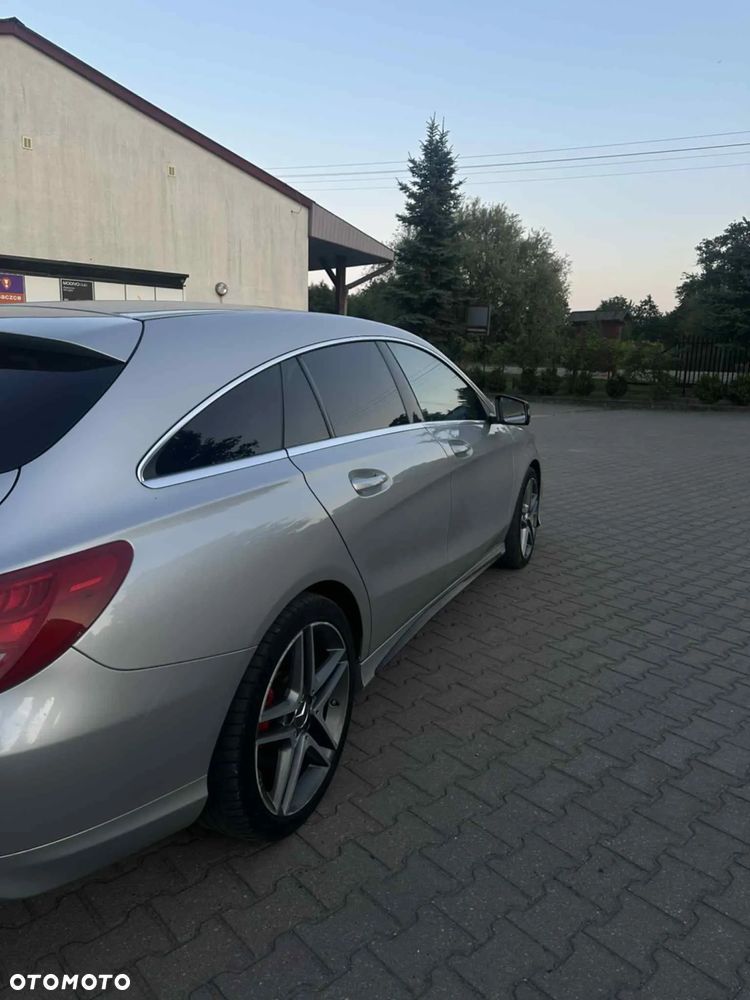 Mercedes-Benz CLA 250 7G-DCT AMG Line - 5