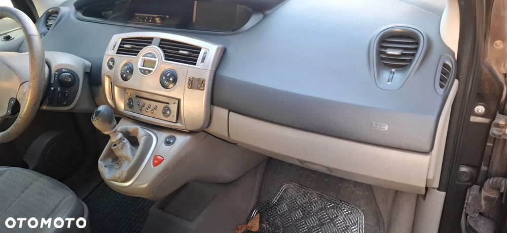 Renault Scenic II 1,9 TDI F9Q 812 na części - 6