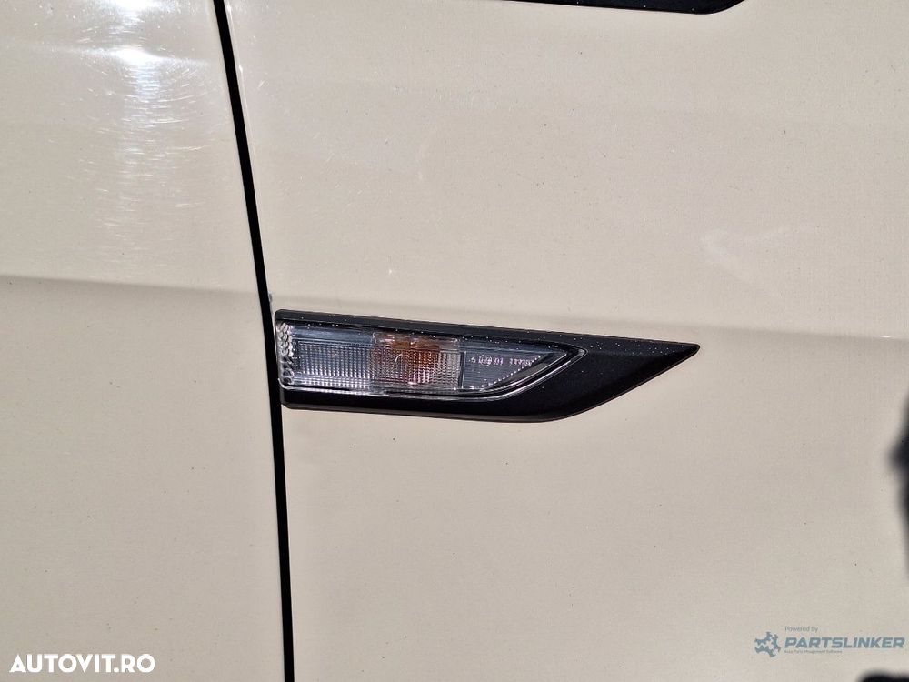 Lampa de semnalizare aripa fata dreapta VOLKSWAGEN CADDY IV Estate SAB, SAJ 2015 - >2.0 TDI CUUD, DFSD - 2