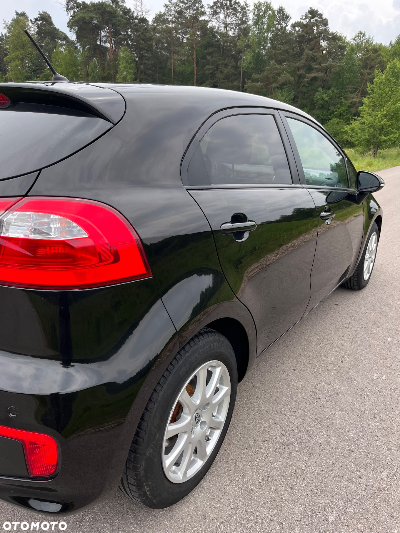 Kia Rio 1.2 Dream-Team Edition - 8