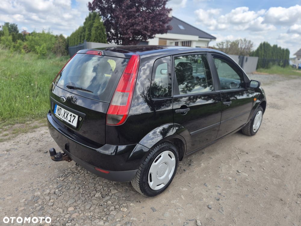 Ford Fiesta - 2