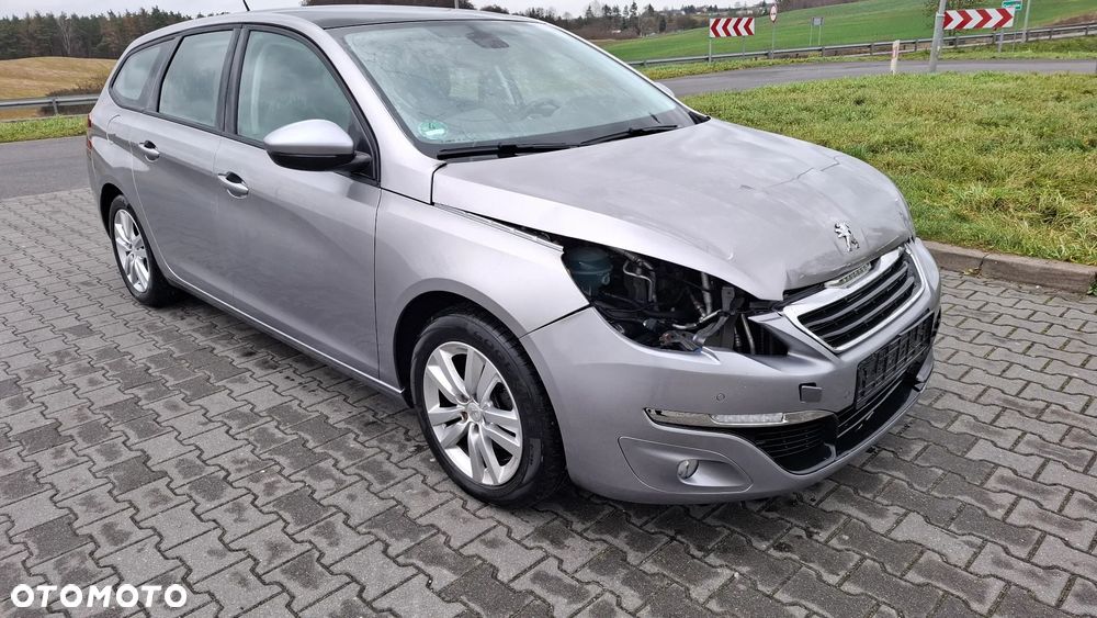 Peugeot 308 PureTech 130 GPF Stop & Start Allure - 3