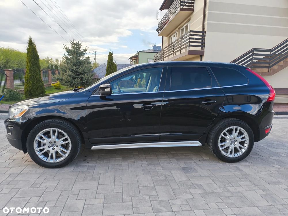 Volvo XC 60 2.4D AWD Summum - 4