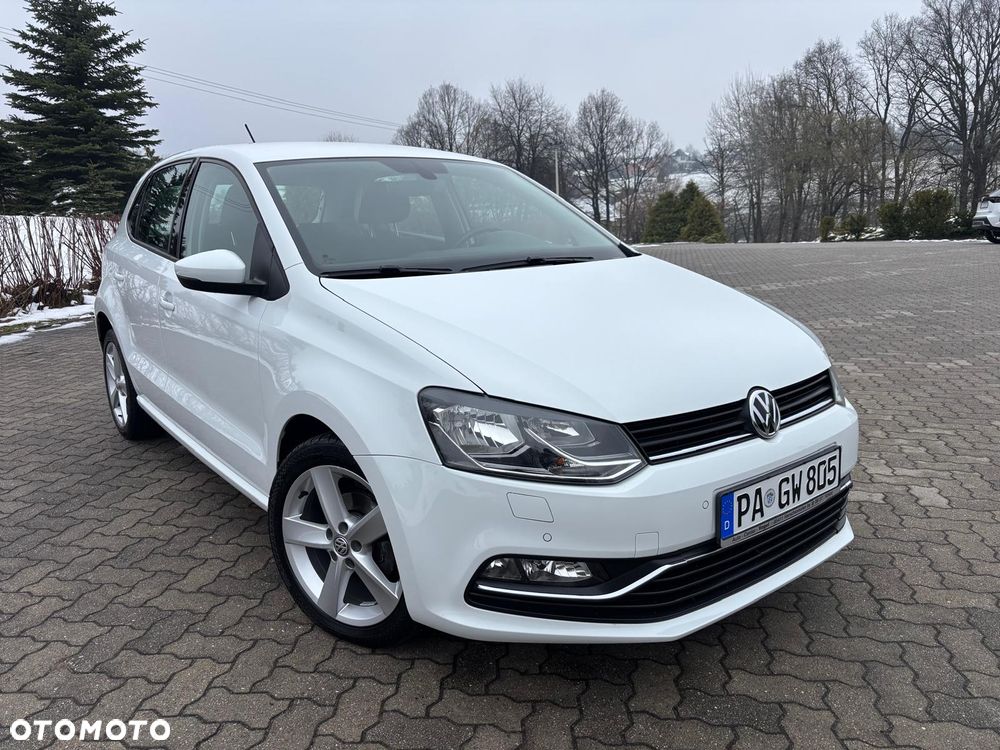 Volkswagen Polo 1.4 TDI Blue Motion Technology Lounge - 9