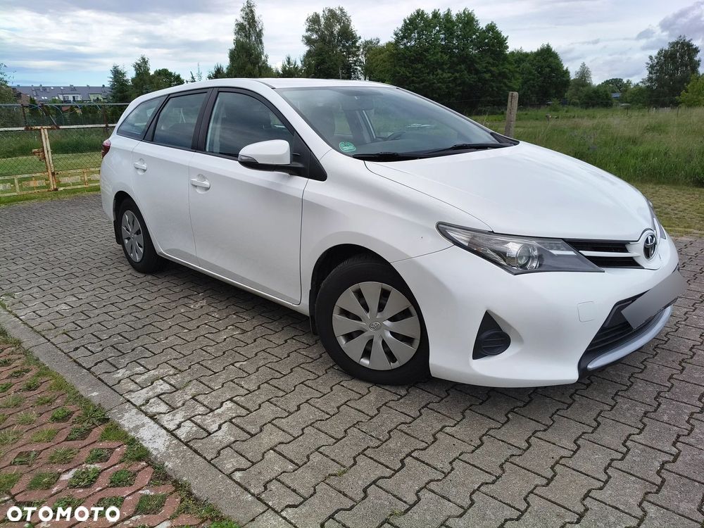 Toyota Auris 1.4 D-4D Active - 3