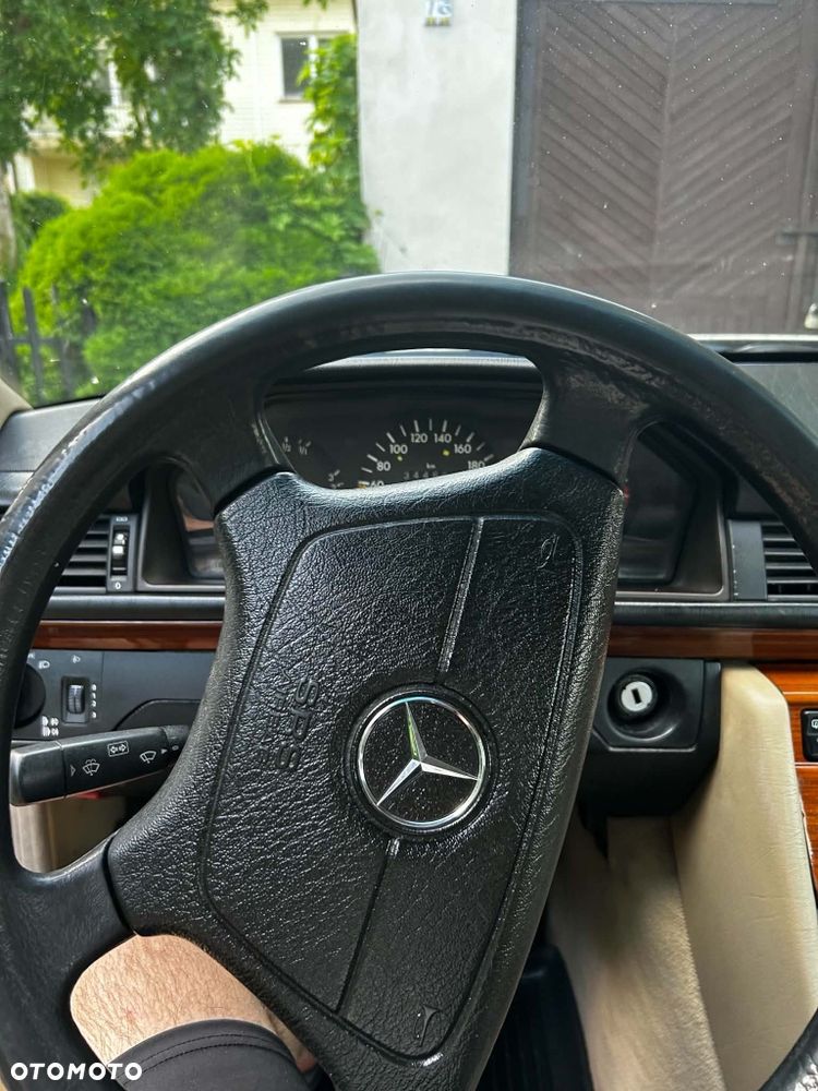 Mercedes-Benz Klasa E - 3
