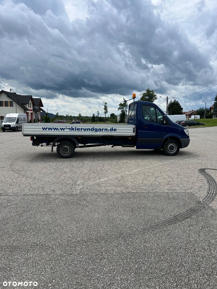 Mercedes-Benz Sprinter - 8
