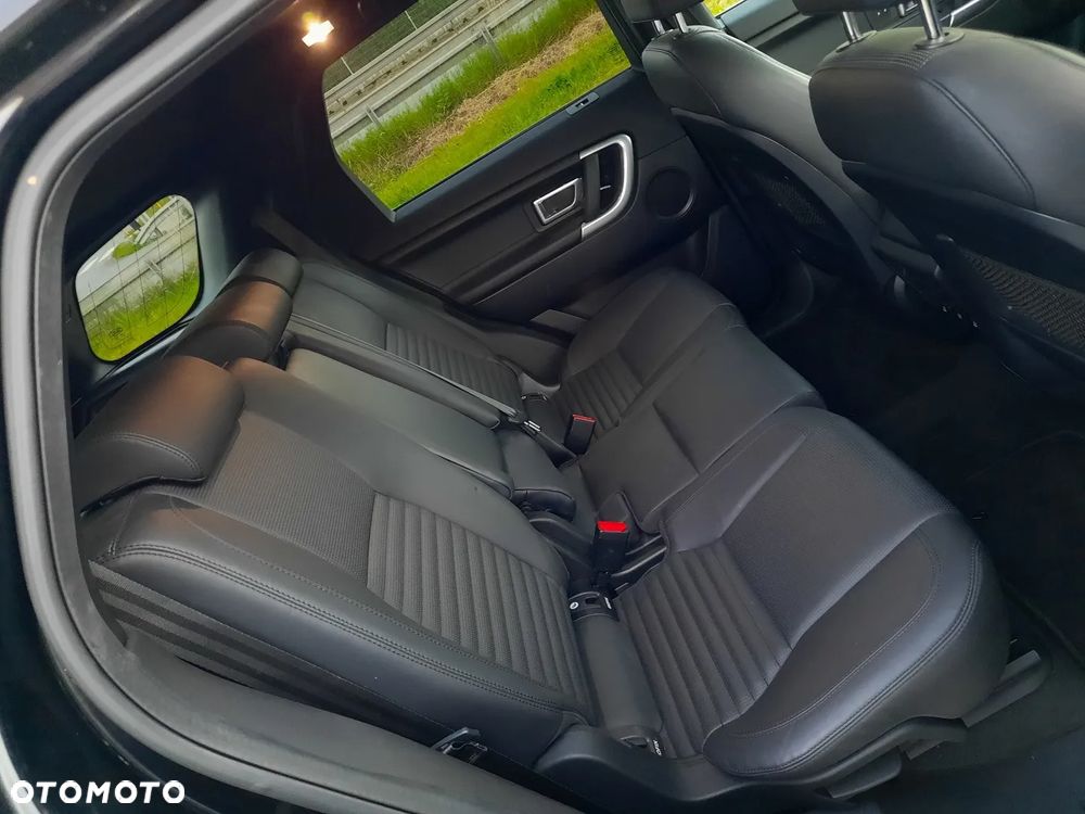 Land Rover Discovery Sport 2.0 TD4 HSE Luxury - 24