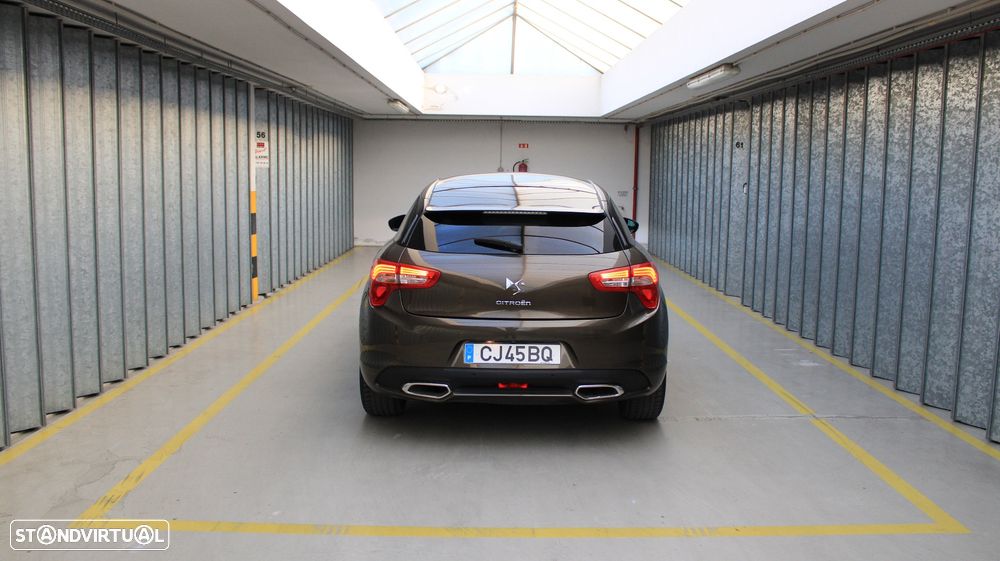 Citroën DS5 e-HDi 115 EGS6 SoChic - 6