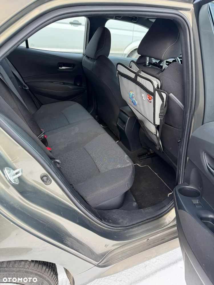 Toyota Corolla 1.8 Hybrid Comfort - 14