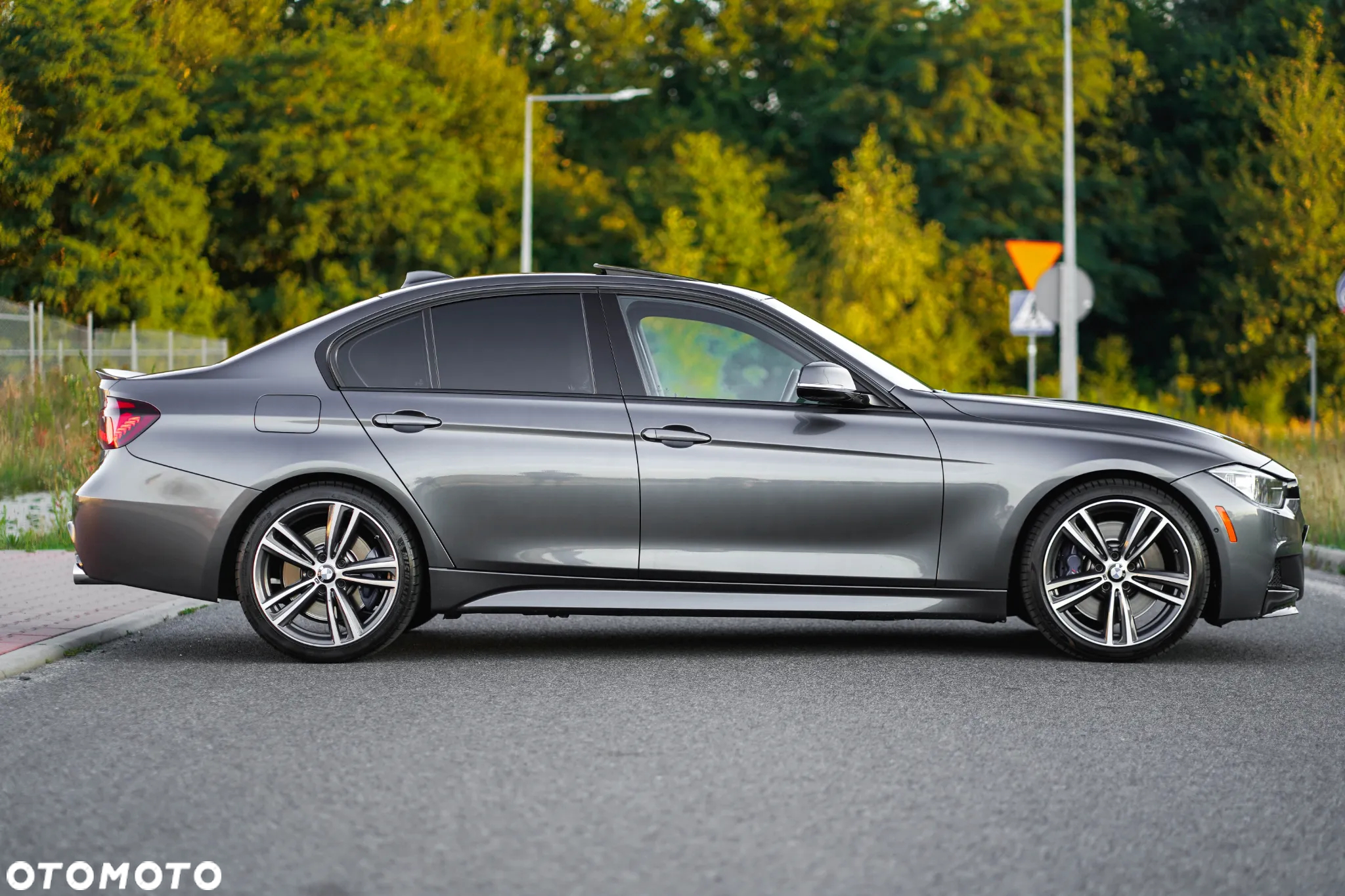 BMW Seria 3 - 10