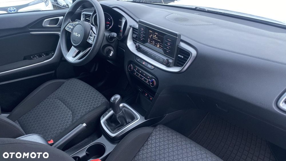 Kia Ceed 1.5 T-GDI S - 15